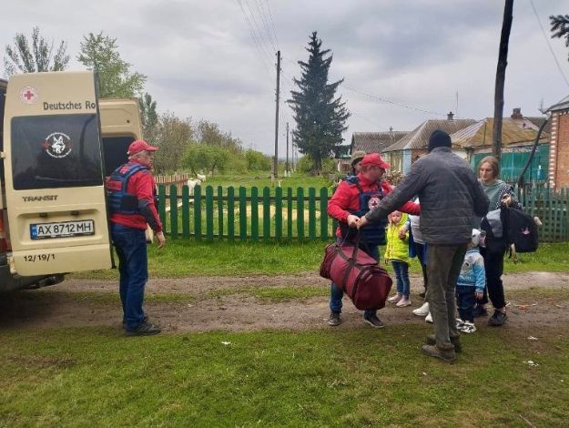 Із прикордонного села в Харківській області вивезли всіх дітей