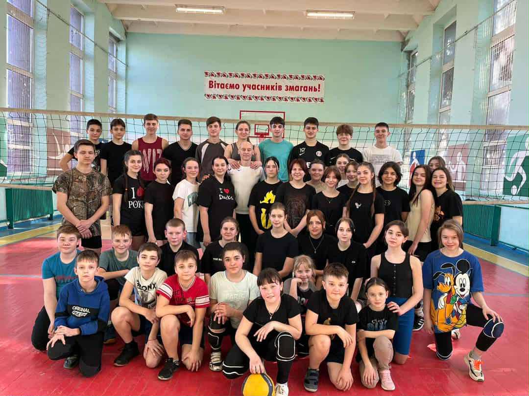 У волейболі — не лише тіло, а й характер загартовується…