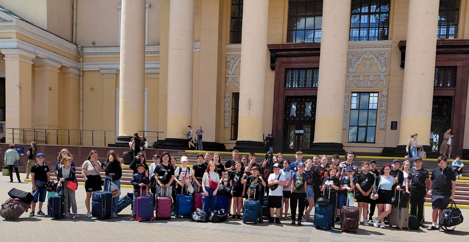 Діти з Богодухівської громади оздоровлюються в Карпатах