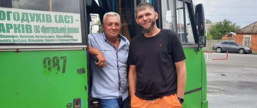 Герої поруч. Маршрут під вибухами. Володимир ІГНАТЕНКО зберіг головне - життя пасажирів