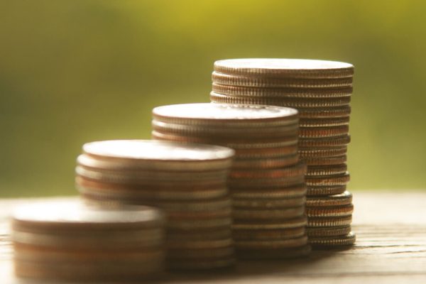 Середня зарплата українців цьогоріч перевищить 25 тисяч гривень. Чи покриє інфляцію?