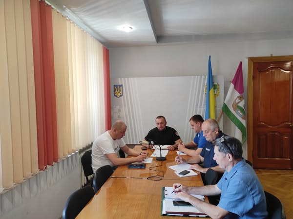 Під головуванням начальника Богодухівської районної військової адміністрації Анатолія РИСЦОВА відбулася нарада