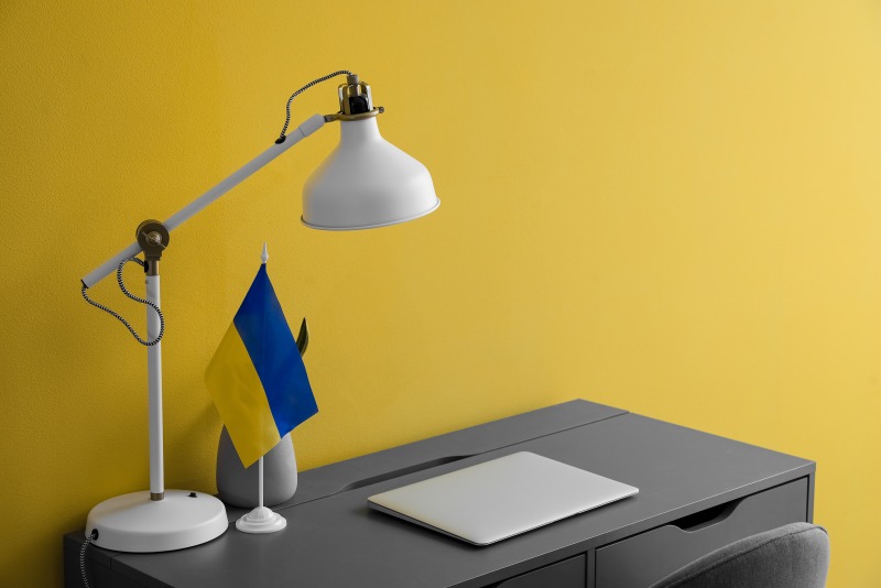 Як українці за кордоном можуть отримати правничу допомогу з питань українського законодавства