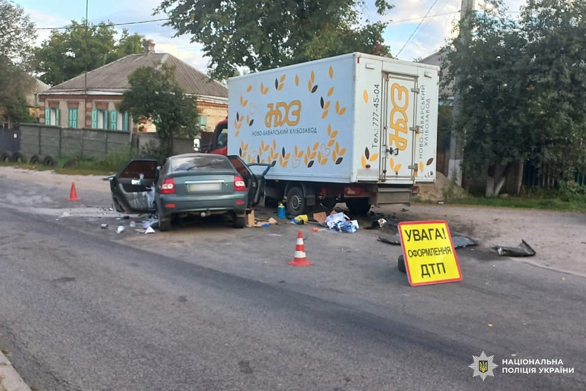 Смертельна ДТП на Харківщині: зіткнулися ВАЗ і мікроавтобус