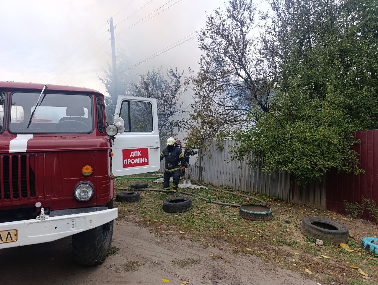 Добровільна пожежна команда СФГ "Промінь" разом з  рятувальниками ДСНС ліквідували загорання будинку