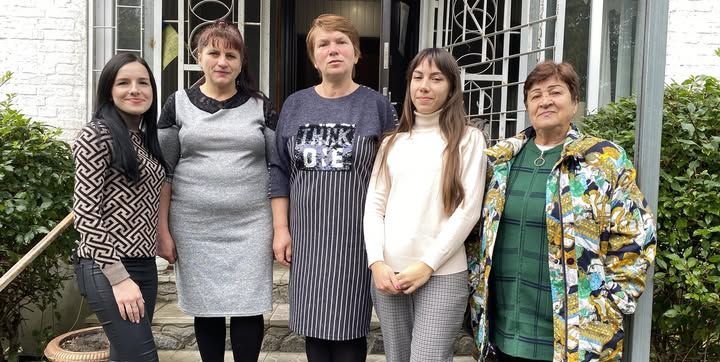 Душевна зустріч у «Маяку»  - зустріч членкинь поетичної світлиці "Дивослово"