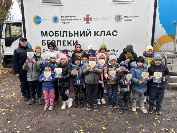 Мобільний клас подорожує Богодухівщиною