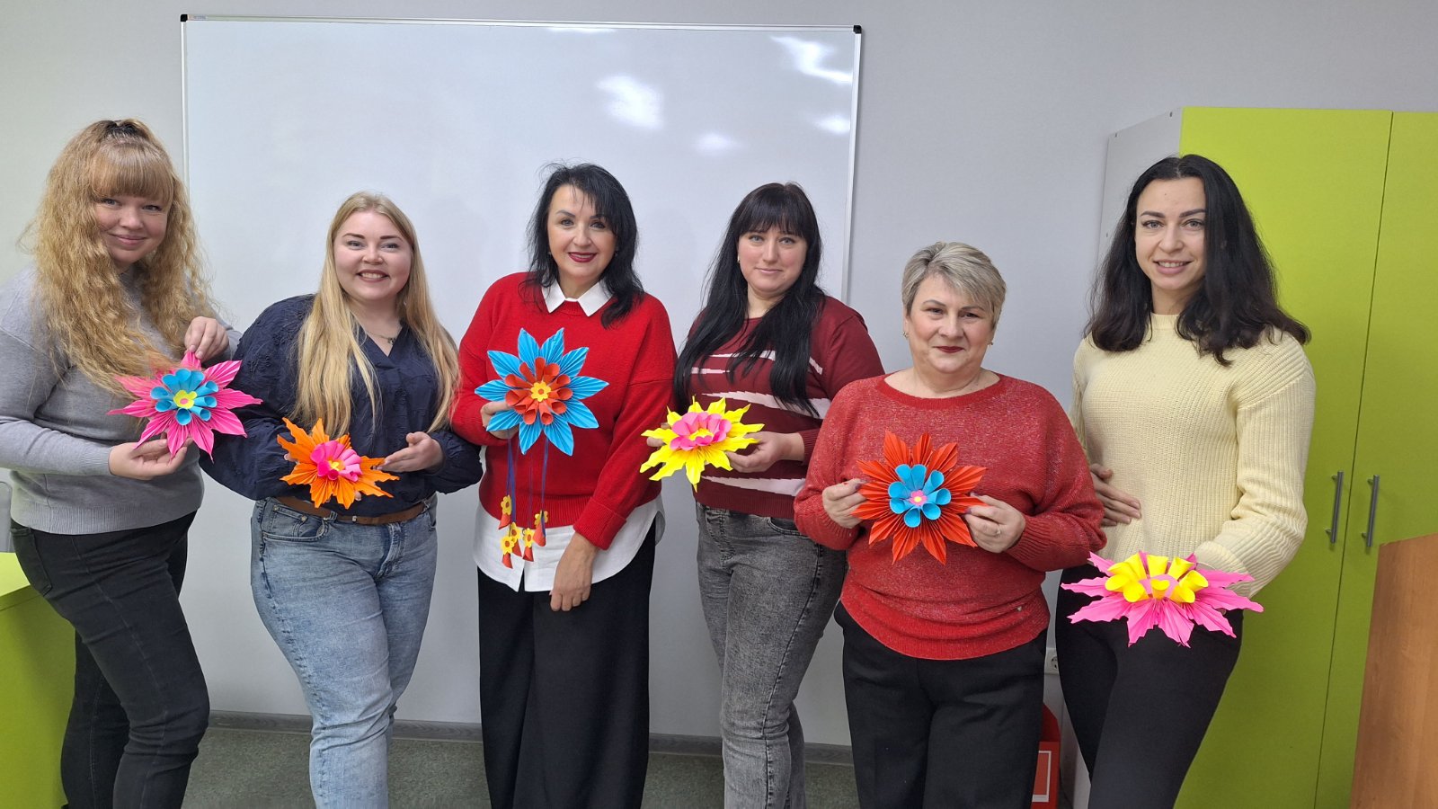 ТВОРЧІСТЬ ПОЧИНАЄТЬСЯ З НАТХНЕННЯ ПЕДАГОГА!