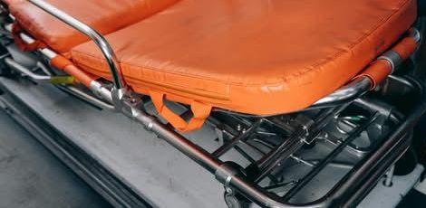 У Богодухові вночі рибалка впав у воду