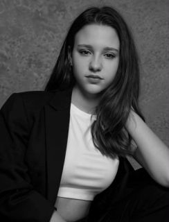 Героїня нашого часу…