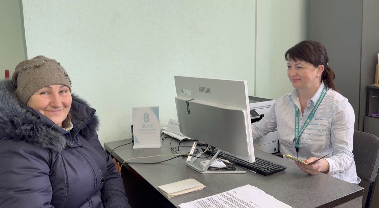 На Богодухівщині триває оцифрування трудових книжок