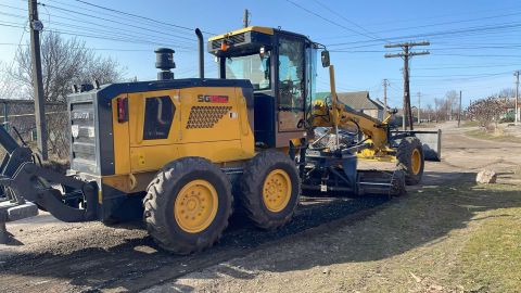 Центральна &nbsp;вулиця перебуває на балансі ДП «Дороги Харківщини», &nbsp;але громада готова допомагати…