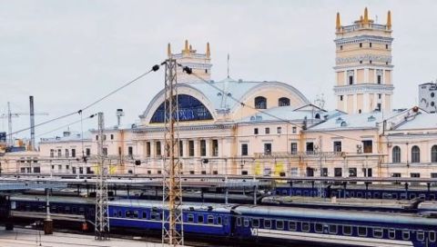 Швидкісні поїзди між Харковом і Києвом тимчасово не курсуватимуть: рейси скоротили до Полтави