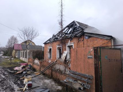 У Золочеві на Харківщині через атаку безпілотника загорівся житловий будинок