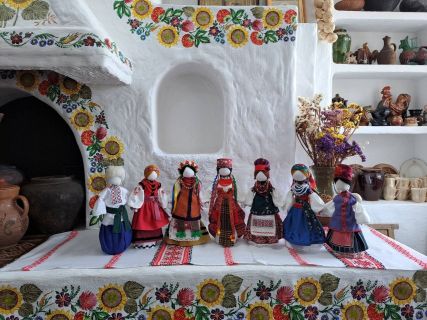 Юні майстрині з громади перемогли на міжнародному мистецькому конкурсі