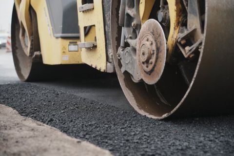 На Харківщині ремонтують аварійну ділянку київської траси