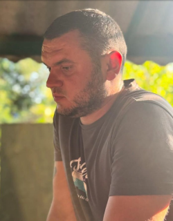 Вночі на 17 квітня внаслідок атаки дрона загинув доброволець ДФТГ Михайло Чернишов, ще один боєць тяжко поранений