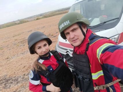 Під сиренами і вибухами –саме так працює екстрена медична допомога Богодухівщини…