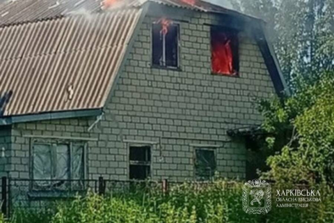 На Богодухівщині через російські обстріли пошкоджено понад 10 будинків, автомобілі та електромережі