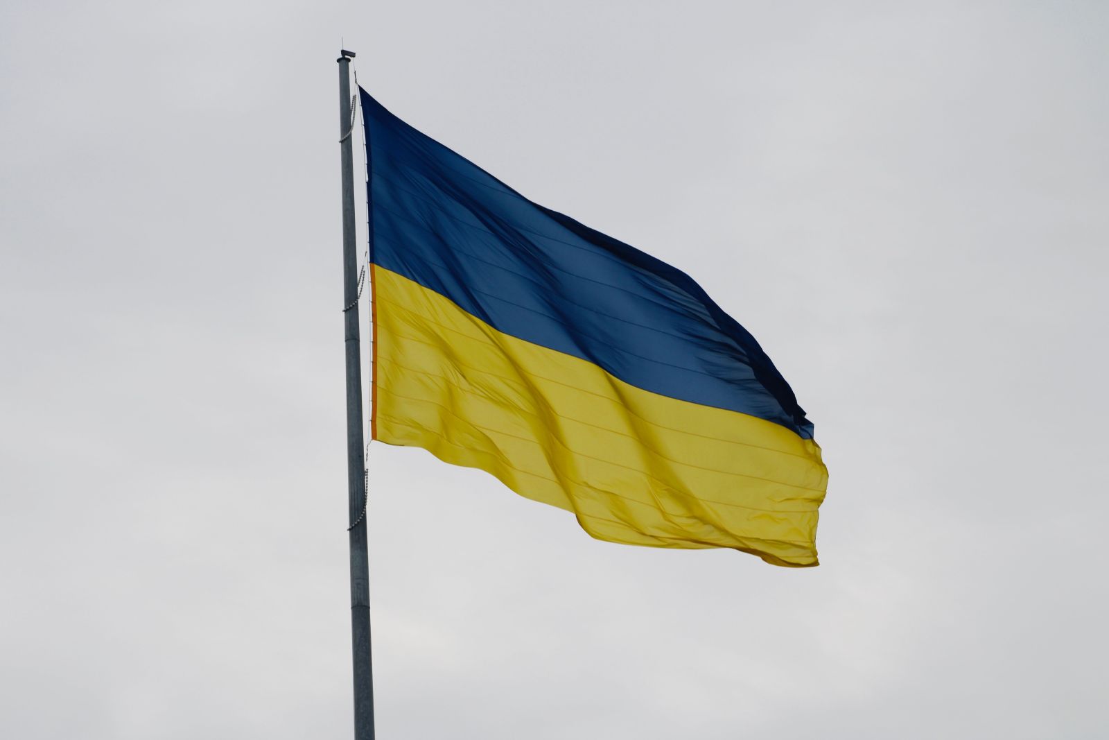 Над Кінбурнською косою підняли прапор України: що повідомили Сили оборони Півдня