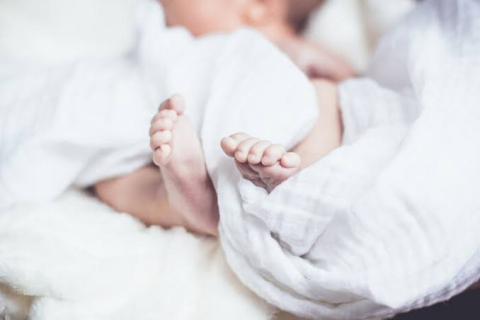 Народжуваність на Харківщині впала на 56%: пологові відділення можуть втратити фінансування
