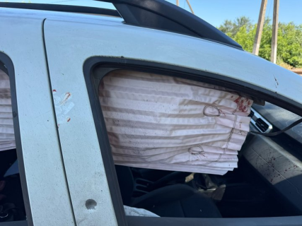 FPV-дрон атакував службовий автомобіль енергетиків у Золочеві: один працівник поранений