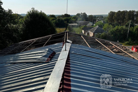 Атаки на Богодухівський район: пошкоджено дитсадок, комбайн та електромережі