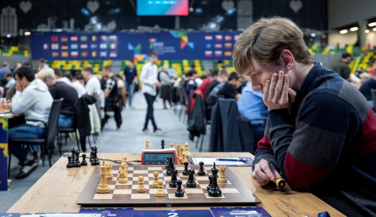 Українські шахісти підкорюють Європу: перемоги збірних і нові виклики онлайн-шахів