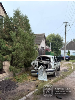 У Золочівській громаді пошкоджено будинки й авто: біля Миронівки поранений чоловік