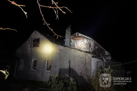 Росіяни атакували Золочів FPV-дронами: пошкоджено автомобілі та дитячий заклад